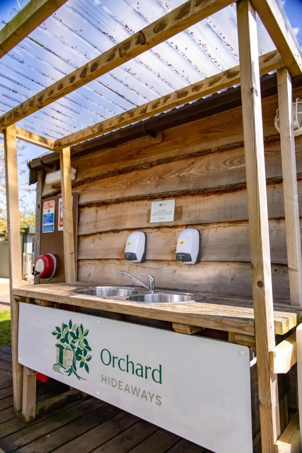 Hotel Orchard Hideaways Penrith Zewnętrze zdjęcie